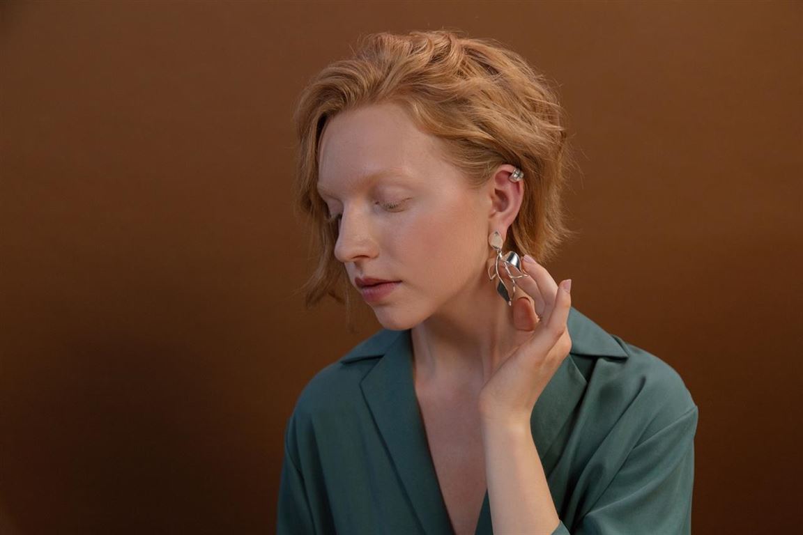 Se udvalget af helix smykker online