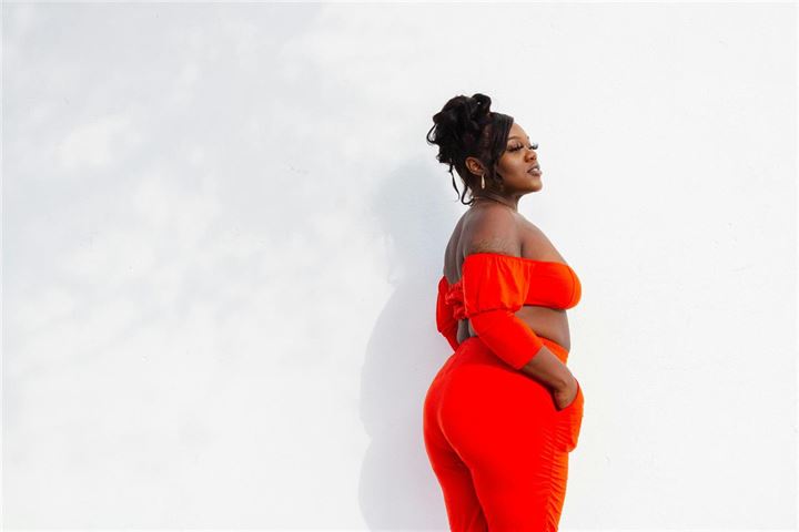 Venus & Mars XL - stilfuldt dametøj i store størrelser til alle anledninger